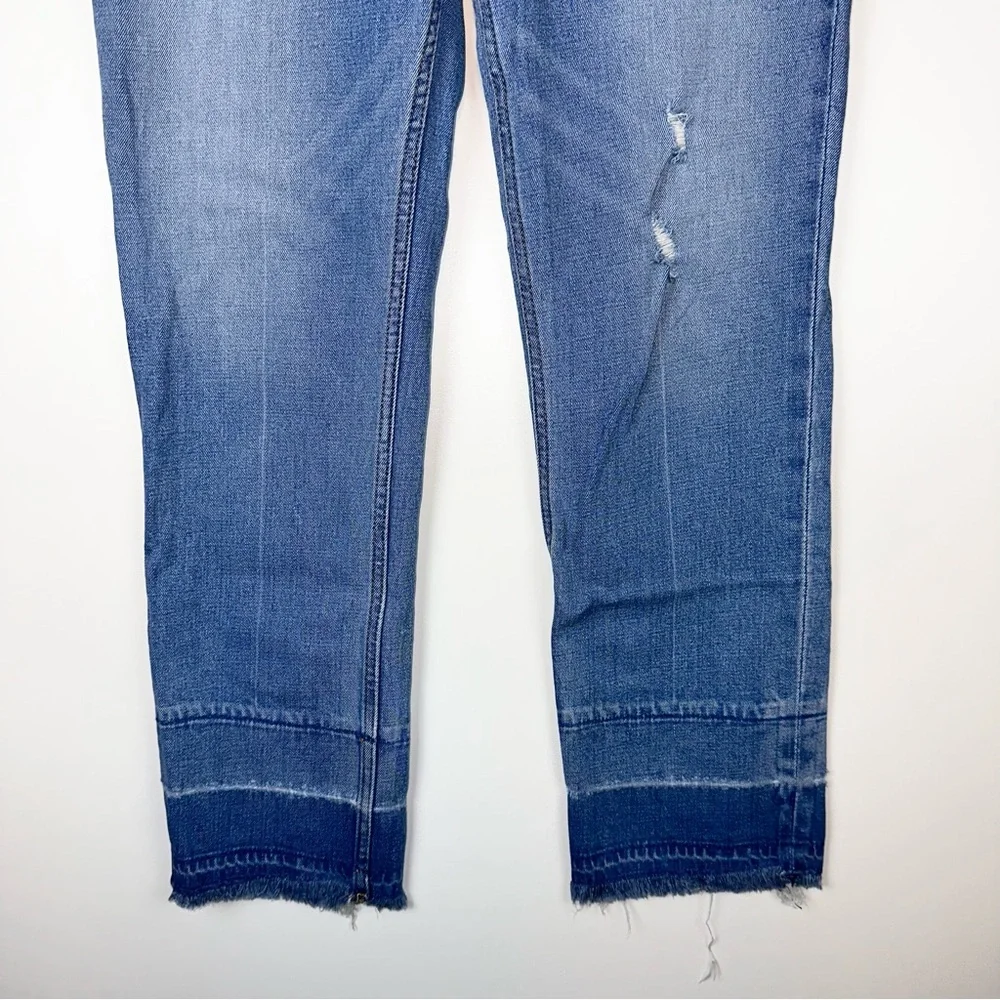 A&F Curve Love Ultra High Rise Ankle Straight in Medium Blue Wash 26 - Picture 5 of 11
